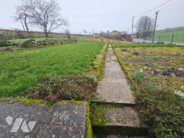 14739
A XERTIGNY (88220) 637 Les Terres Vidées.