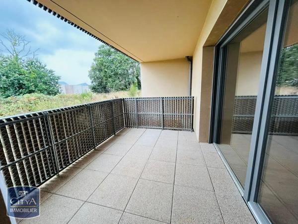 Appartement à louer 3 pièces 65.74m²