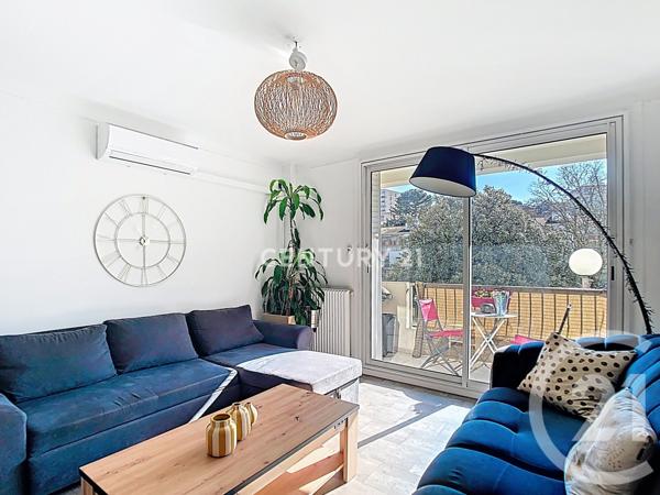 Appartement F4 à vendre  4 pièces - 74 m2 AUBAGNE - 13