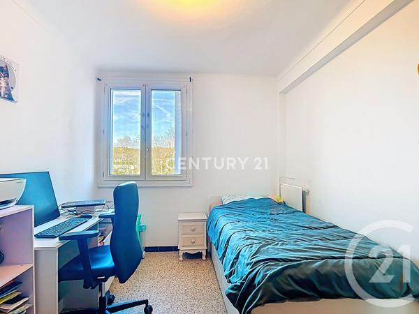 Appartement F4 à vendre  4 pièces - 74 m2 AUBAGNE - 13