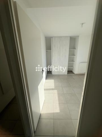 Appartement
         4 pièces
        - 84 m² Exclusivité 259 000 € *