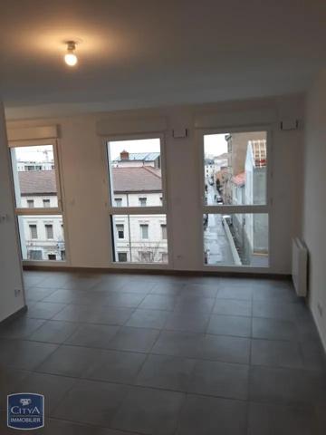 Appartement à louer 1 pièce 28.03m² Lyon 8e Arrondissement (69008)