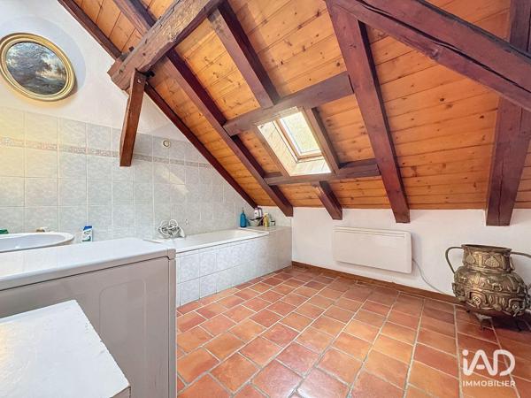 Appartement à vendre 4 pièces 79 m² Taninges