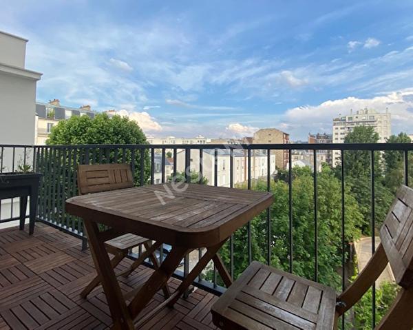 Asnieres Gare 2 pièces 43 m2 avec balcon