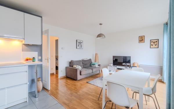 Appartement à vendre    2 pièces • 44 m2 Montévrain