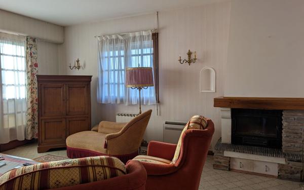 Maison à vendre    5 pièces •  Royan