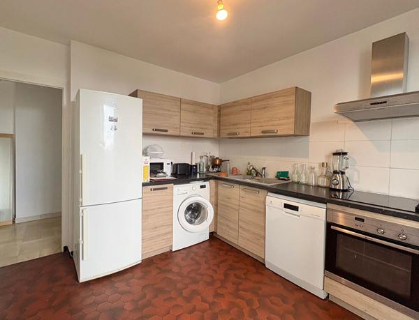 Appartement Villeurbanne 4 pièce(s) 77.24 m2