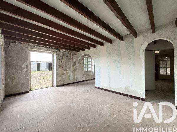 Maison à vendre 6 pièces 140 m² Savigny-en-Véron