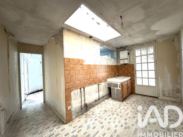 Maison à vendre 6 pièces 140 m² Savigny-en-Véron
