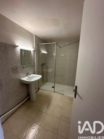 Maison à vendre 4 pièces 164 m² Mazan