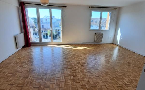 Appartement à louer    4 pièces • 92,41 m2 Clamart