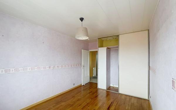 Appartement à vendre    3 pièces • 60,22 m2 Bourg-lès-Valence