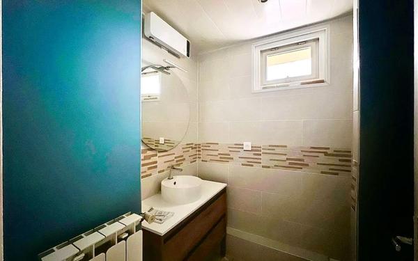 Appartement à vendre    3 pièces • 60,22 m2 Bourg-lès-Valence