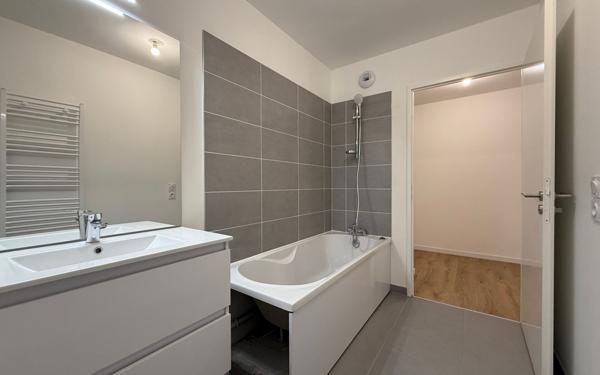 Appartement à vendre    5 pièces • 98,70 m2 Boissy-Saint-Léger