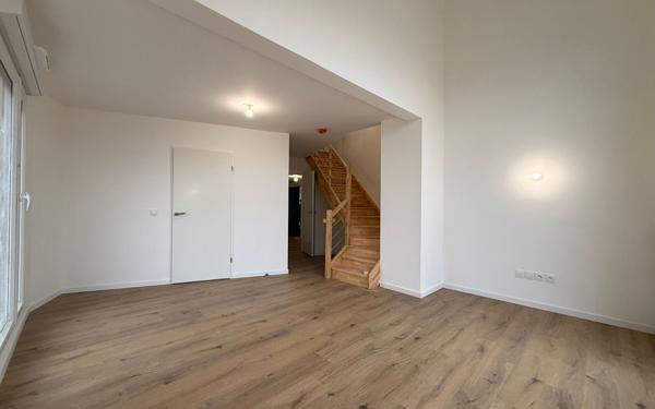 Appartement à vendre    5 pièces • 98,70 m2 Boissy-Saint-Léger