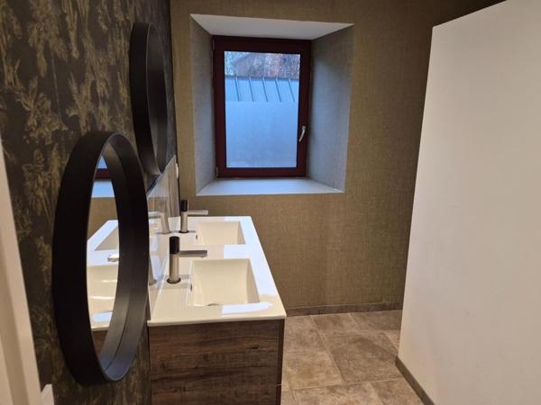 Maison à Mayenne, 53100 - 4 pièces 130m²