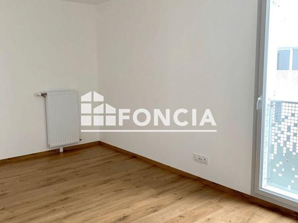 Location Appartement 4 pièces 74.3 m² - 20 - 22 RUE PIERRE CURIE Bezons 95870