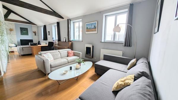 Appartement à Lille, 59800 - 5 pièces 202m²