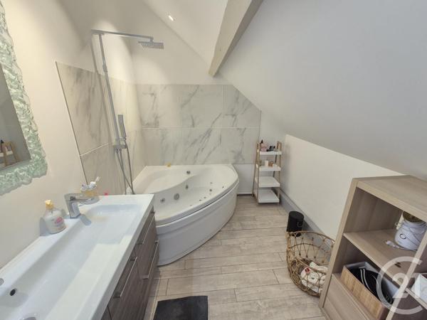 Maison à vendre  6 pièces - 105,61 m2 ST FONS - 69