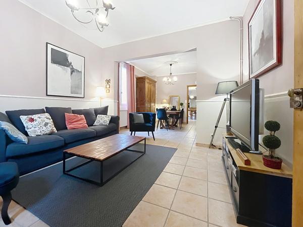 EXCLUSIVITÉ VILLENEUVE D'OLMES MAISON RÉNOVÉE AVEC JARDIN SANS TRAVAUX