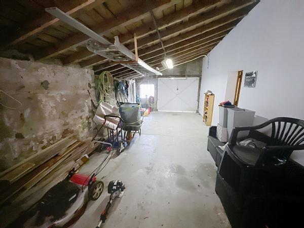 EXCLUSIVITÉ VILLENEUVE D'OLMES MAISON RÉNOVÉE AVEC JARDIN SANS TRAVAUX