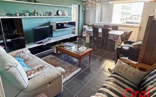 Appartement à vendre    3 pièces • 76,60 m2 Bagnolet