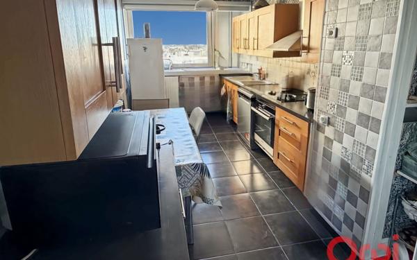 Appartement à vendre    3 pièces • 76,60 m2 Bagnolet