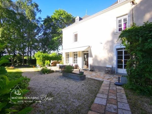Maison de maître à vendre à Cossé-le-Vivien en Mayenne (53230), ref :