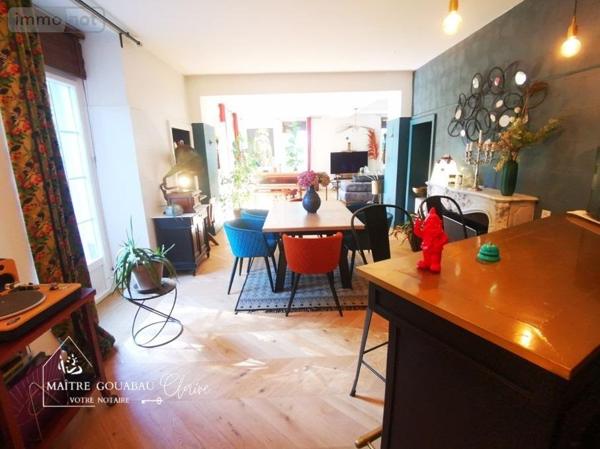 Maison de maître à vendre à Cossé-le-Vivien en Mayenne (53230), ref :