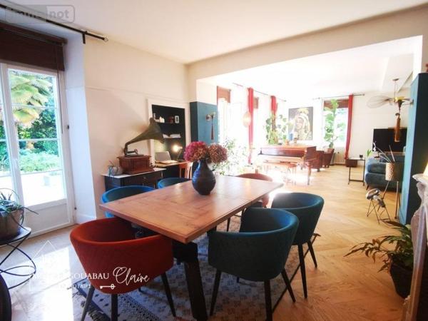 Maison de maître à vendre à Cossé-le-Vivien en Mayenne (53230), ref :