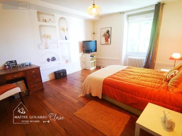 Maison de maître à vendre à Cossé-le-Vivien en Mayenne (53230), ref :