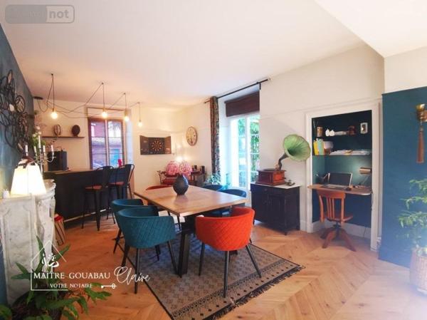 Maison de maître à vendre à Cossé-le-Vivien en Mayenne (53230), ref :