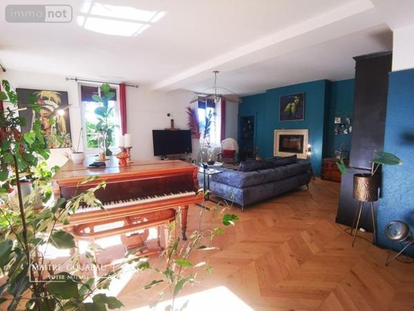 Maison de maître à vendre à Cossé-le-Vivien en Mayenne (53230), ref :