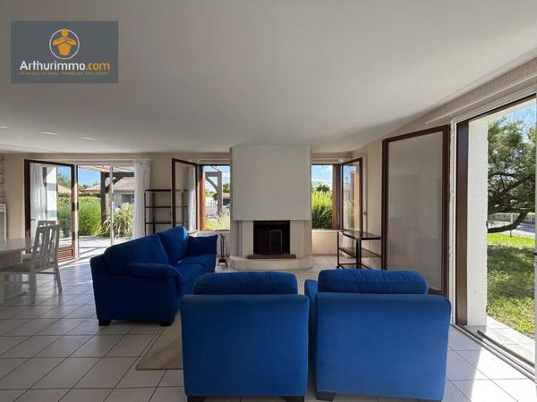 Vente                                                      Maison
                        
                     4 pièces                                         à Marmande