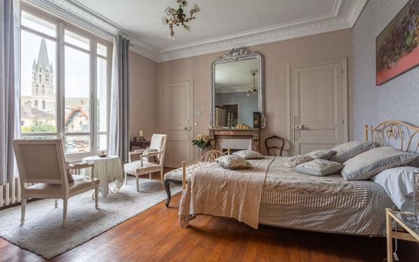 Maison à vendre    12 pièces • 282 m2 Étampes