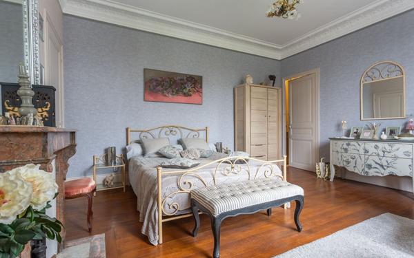 Maison à vendre    12 pièces • 282 m2 Étampes