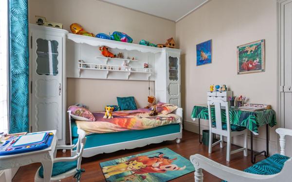 Maison à vendre    12 pièces • 282 m2 Étampes