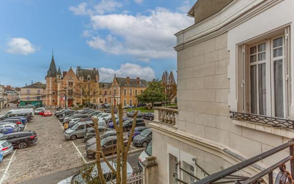 Maison à vendre    12 pièces • 282 m2 Étampes