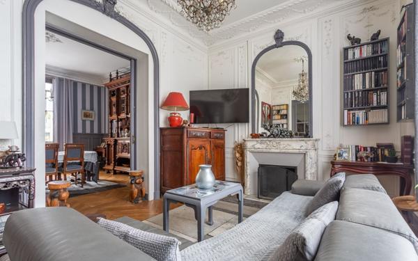 Maison à vendre    12 pièces • 282 m2 Étampes