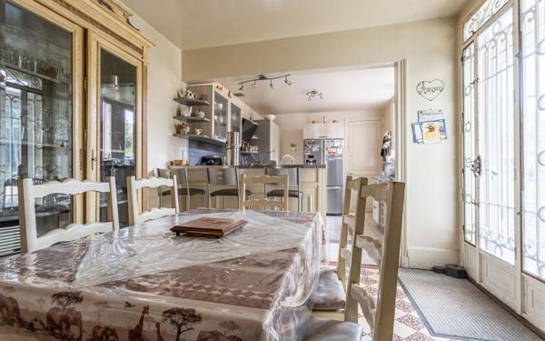 Maison à vendre    12 pièces • 282 m2 Étampes