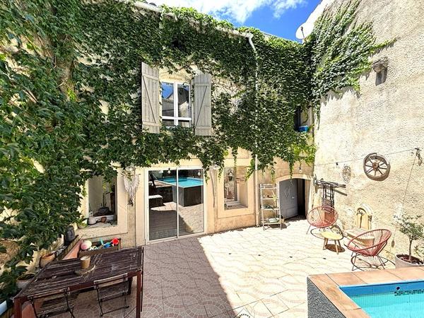 Maison
         6 pièces
        - 212 m² Exclusivité 340 000 € *