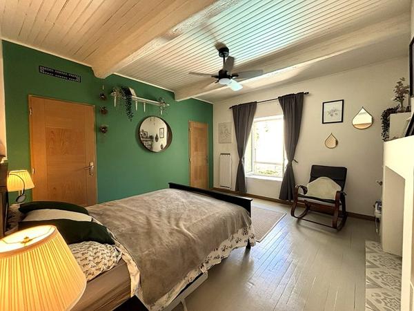 Maison
         6 pièces
        - 212 m² Exclusivité 340 000 € *