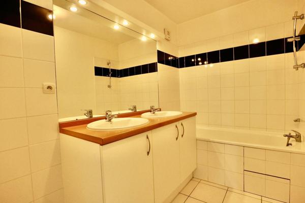 Appartement T4, 85m2,Terrasse, parking et Piscine!