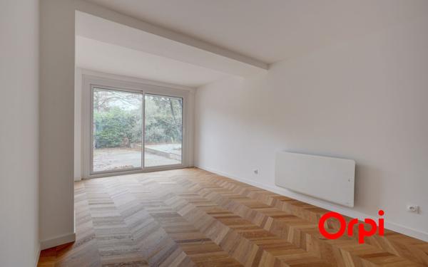 Maison à vendre    5 pièces • 174 m2 Vaugneray
