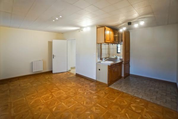 Local professionnel indépendant à vendre SAUMUR (49)