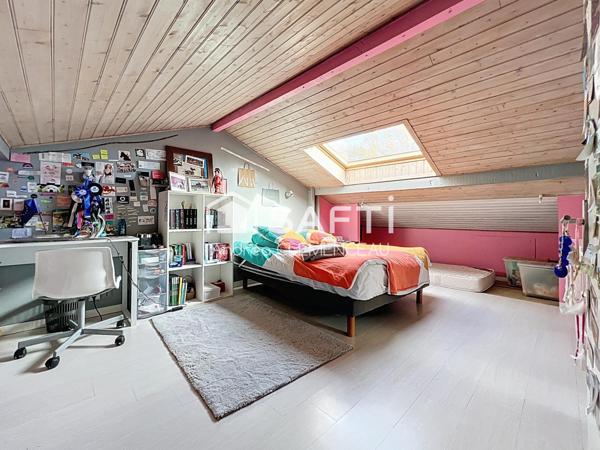 Superbe maison contemporaine 3 chambres et un bureau avec piscine