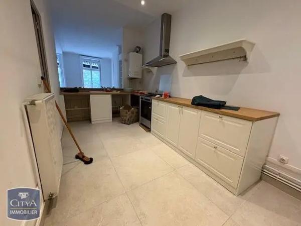 Location appartement 4 pièces de 107.63m²