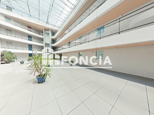 Location Appartement 2 pièces 34.33 m² - RUE DE LA SOLE La Rochelle 17000