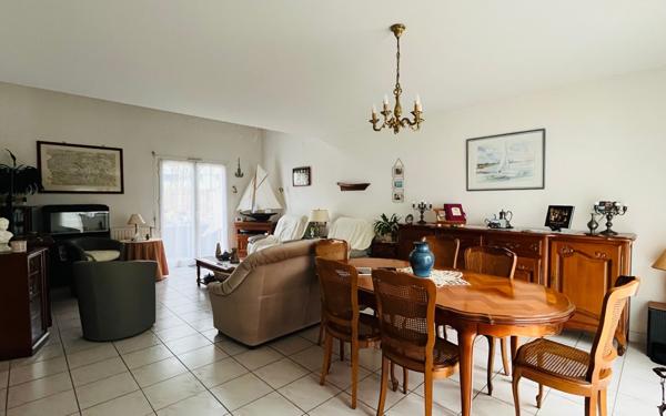 Maison à vendre    4 pièces • 120 m2 La Rochelle