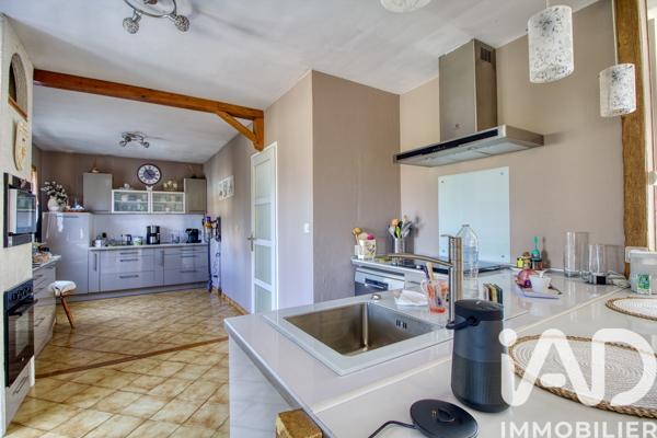 Maison à vendre 7 pièces 145 m² Saint-Maximin